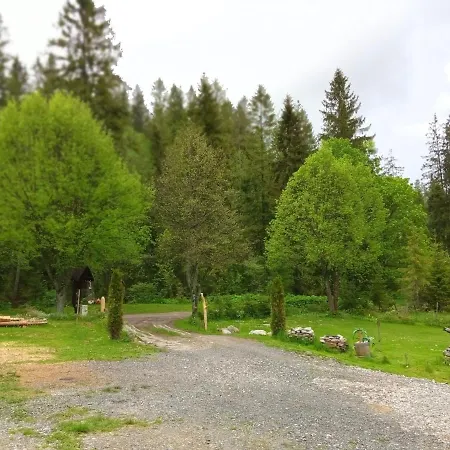 Δωμάτια σε οικογενειακή κατοικία Liptak